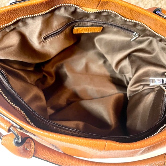 Kattee Brown Leather Purse - Picture 9 of 16